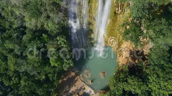 埃尔利蒙瀑布多米尼加共和国视频的预览图