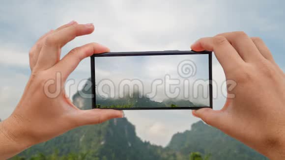 泰国高索多云天气石灰石山移动摄影摄像视频的预览图