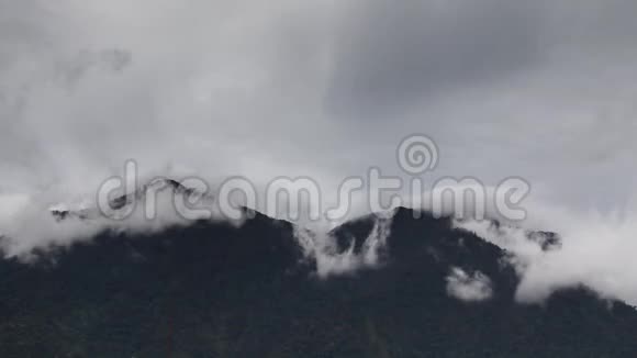云绕山带林安德列夫视频的预览图
