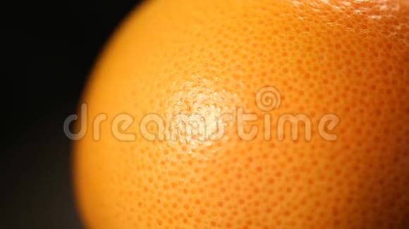 柑橘类水果特写橘皮纤维素问题治疗不健康皮肤视频的预览图