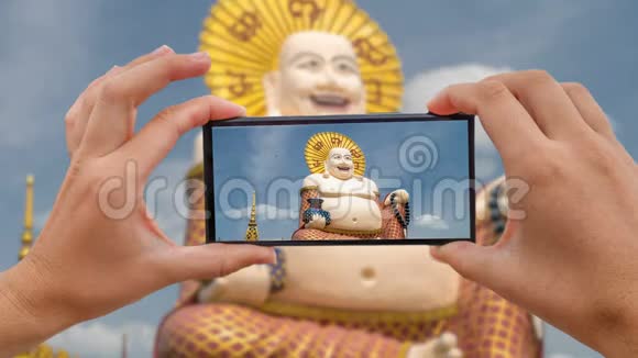 普莱莱姆寺中国笑佛流动摄影摄像中国笑佛主要标志及流行地标视频的预览图