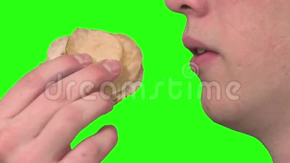 吃薯片视频的预览图