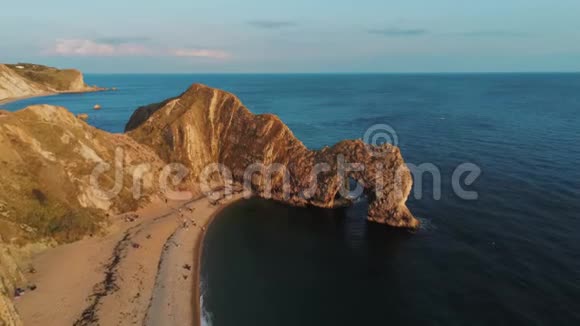德文郡的英国海岸线很棒丹德门视频的预览图
