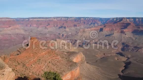 大峡谷纪念碑岩石的全景视频的预览图