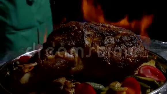 肉配菜视频的预览图