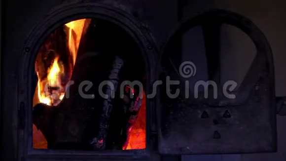 木炉视频的预览图
