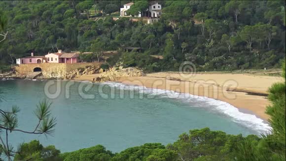 西班牙科斯塔布拉瓦的典型沿海地区靠近LaFosca小村视频的预览图