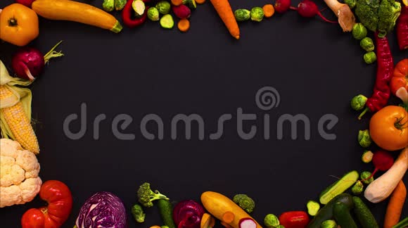 蔬菜做成字母Z视频的预览图