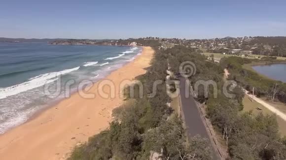 飞越澳大利亚的伊甸园海滩视频的预览图
