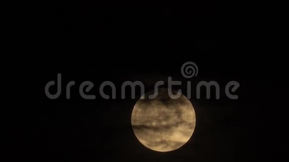 美丽的满月视频的预览图