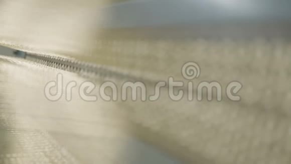 相机显示纺织线加强轮胎宏观视频的预览图