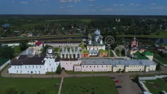蒂克文设想修道院7月日航拍视频俄罗斯列宁格勒地区视频的预览图