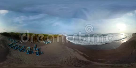 靠近海洋的沙滩vr360视频的预览图