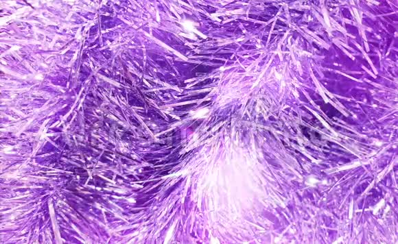 闪闪发光的紫粉色闪闪发光的小瓶酒视频的预览图