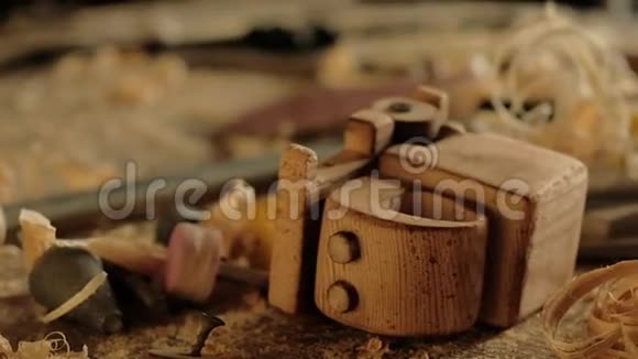 木工木器木作职业材料视频的预览图