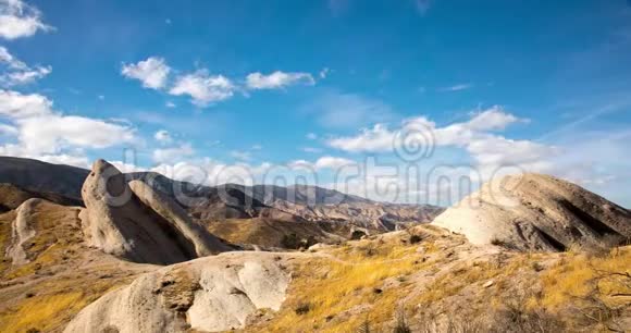 圣贝纳迪诺山脉的摩门岩视频的预览图