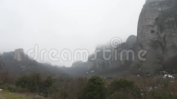 全景的Roussanou修道院Meteora视频的预览图