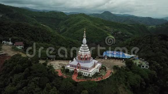 鸟瞰泰国清迈的沃特森寺视频的预览图
