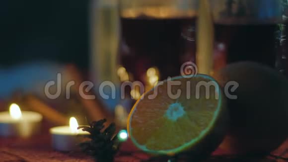 圣诞节的概念橙色和覆盖葡萄酒视频的预览图