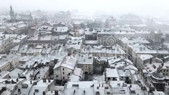 旧欧洲城的暴风雪视频的预览图