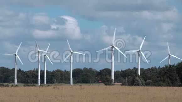 夏季风力涡轮机视频的预览图