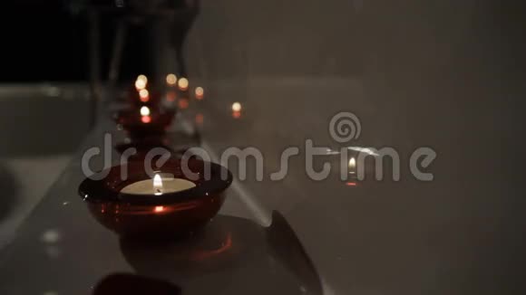 巴斯的芳香蜡烛视频的预览图