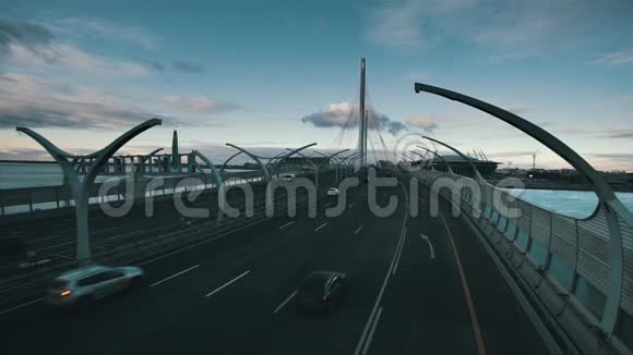 大桥公路过江慢动作视频的预览图