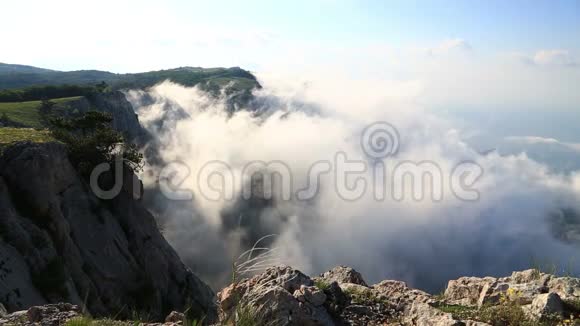 从艾佩特里山景视频的预览图