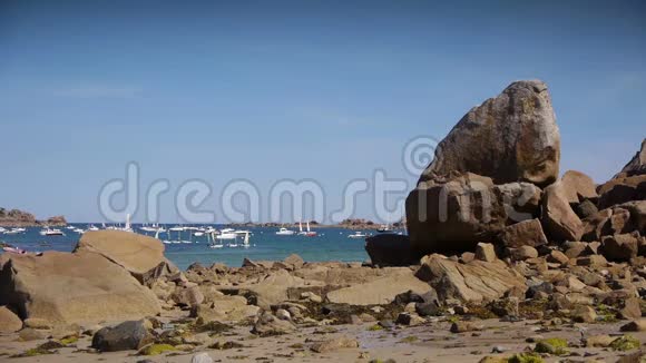 勃朗港海边的岩石法国布雷特视频的预览图