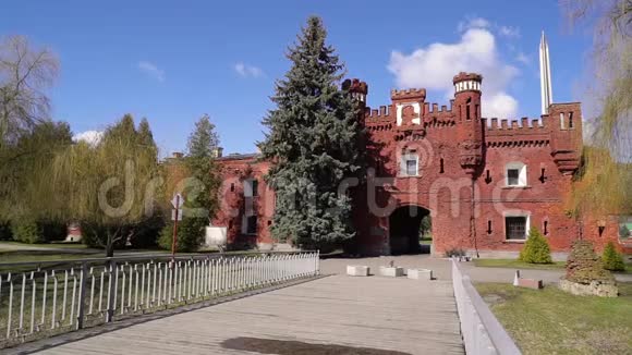 白俄罗斯布列斯特堡垒的废墟视频的预览图