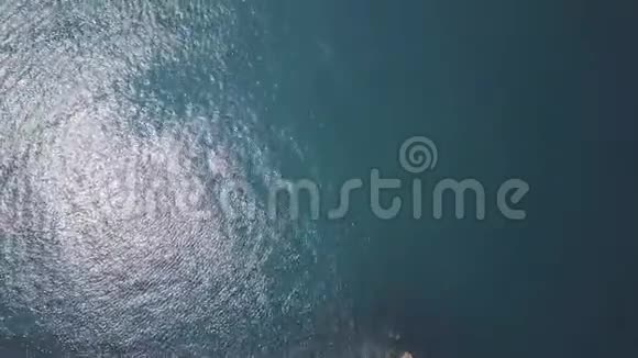 栗岛海峡悬索桥空中探雷4k视频的预览图