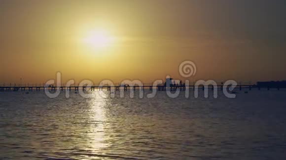 印度洋的日出视频的预览图