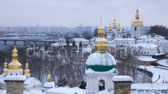 基辅的拉布拉寺庙东正教乌克兰教堂视频的预览图