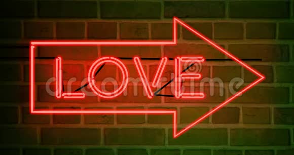 霓虹灯爱情标志作为夜总会或按摩的照明广告4k视频的预览图