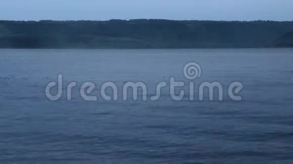 清晨大河湾全景视频的预览图