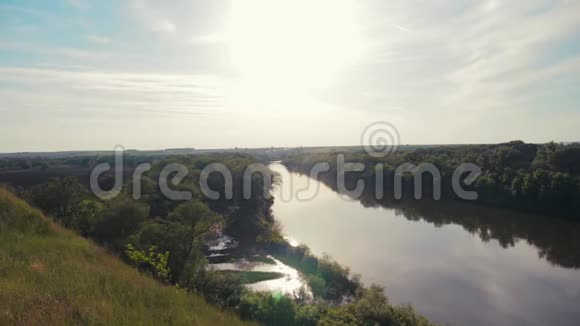 江林山天景美景自然中央俄罗斯生活方式俯视图视频的预览图