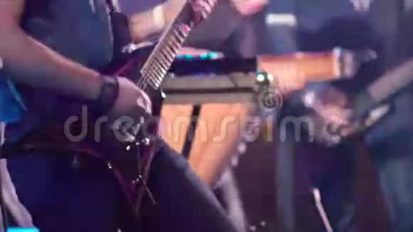 音乐视频朋克重金属摇滚吉他4k视频的预览图