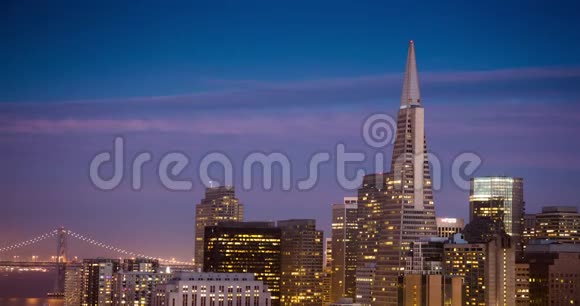 月食在旧金山市中心视频的预览图