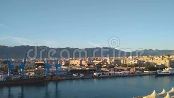 海湾和港口城市意大利巴勒莫视频的预览图