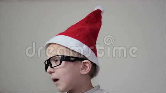 孩子圣诞老人视频的预览图