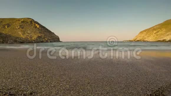 希腊Andros岛Zorkos海滩超移希腊Andros岛Zorkos海滩的时间推移视频的预览图