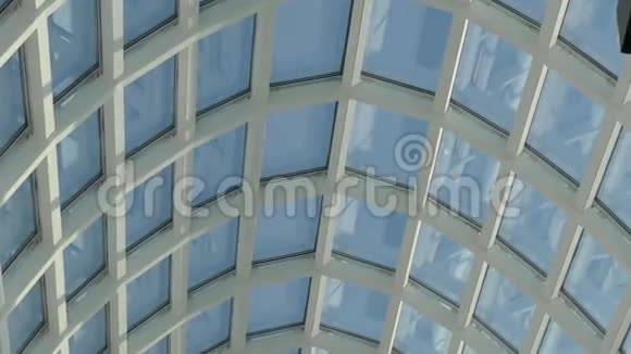 玻璃屋顶建筑视频的预览图