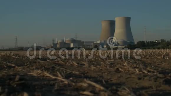 日落核电站视频的预览图