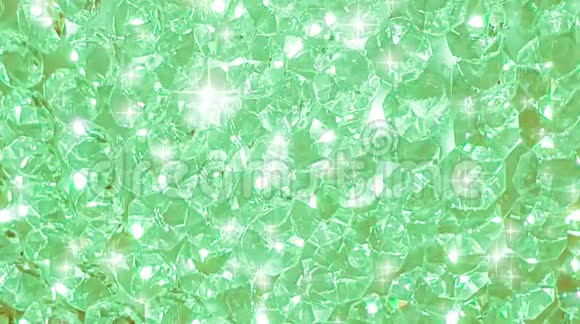 绿色钻石闪闪发光的莱茵石视频的预览图