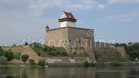 赫尔曼八月的城堡特写爱沙尼亚纳尔瓦视频的预览图