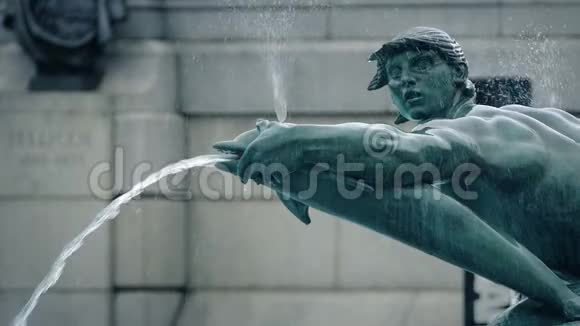 喷泉雕像特写视频的预览图