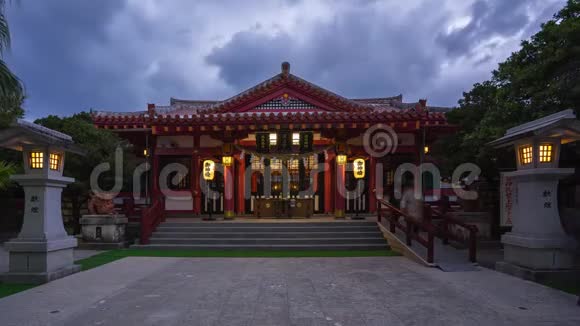 日本冲绳那哈的纳米努埃神社延时录像视频的预览图