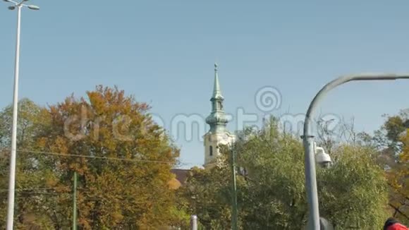 旧教堂城市景观旅游视频的预览图
