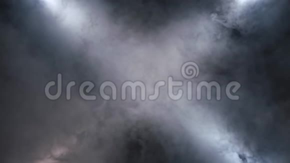 背景十字灯上的烟雾视频的预览图