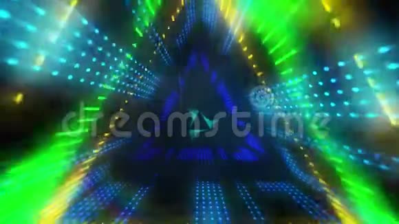 发光三角形的动画视频的预览图